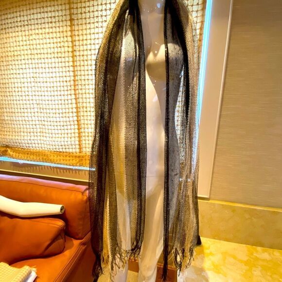 Black and tan multicolor mesh scarf - Picture 1 of 2